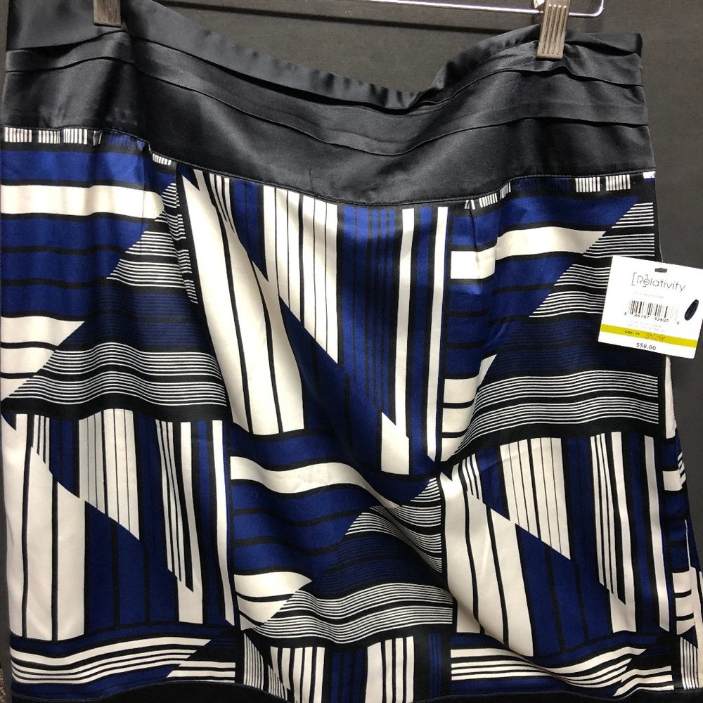 Relativity Silk Skirt |